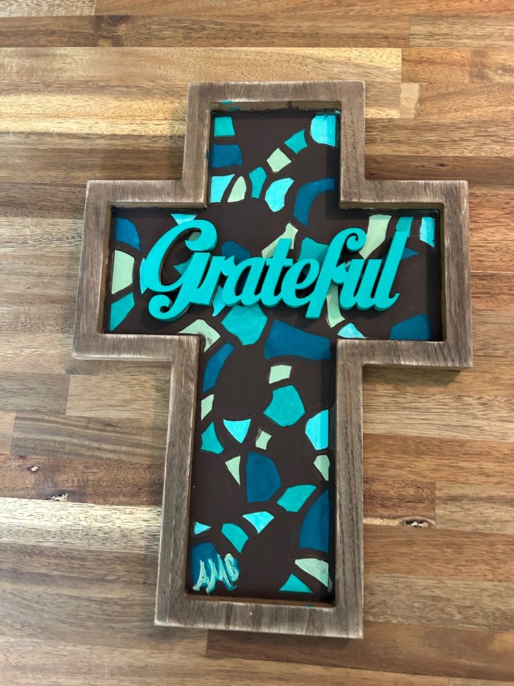 Painted ‘Grateful’ Wood Cross