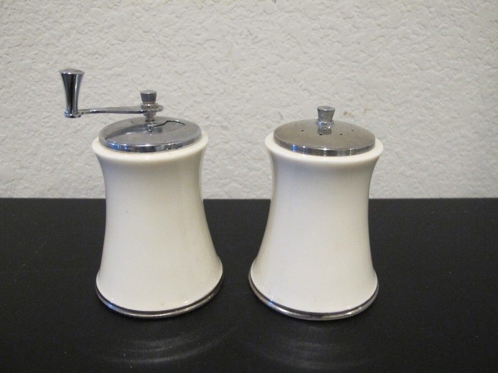 Lenox Solitaire Salt & Pepper Mill Set
