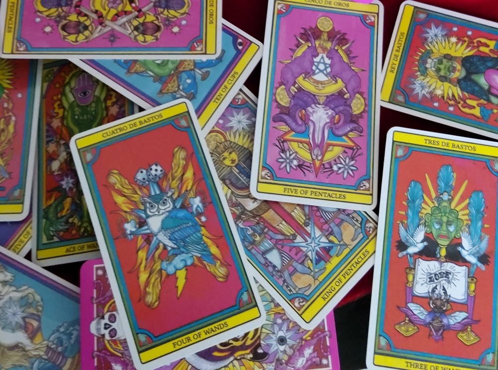 Spanish tarot cards-El Dios De Los Tres