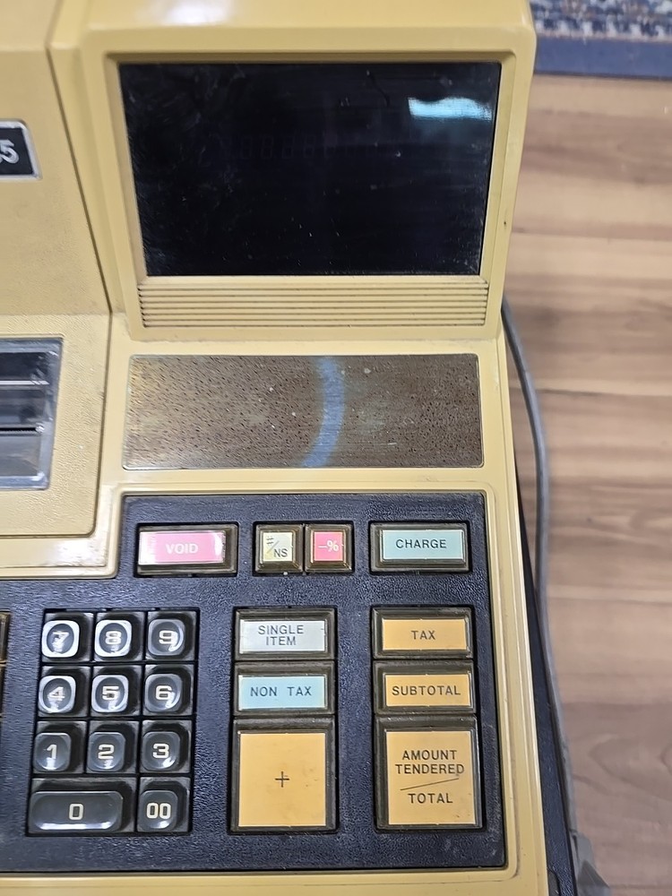 Royal ER 135 Cash Register Management System Functional No Keys