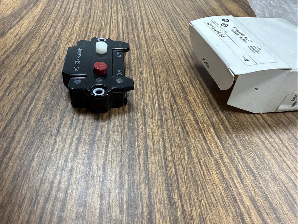 Allen-Bradley 40193-415-54 Pilot Switch Assembly