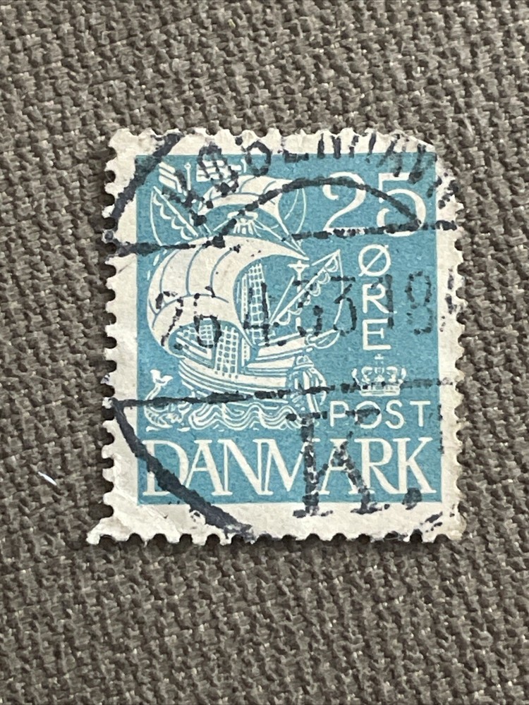 Denmark, nice 1933 25 ore blue caravel type TKS447*