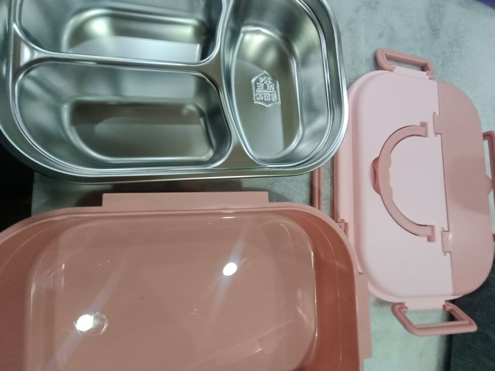 Lunch Box Stainless Steel (Random)