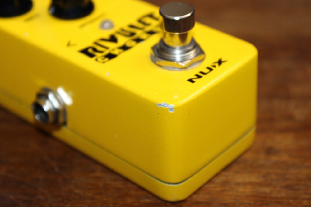 NUX Rivulet Chorus effects pedal