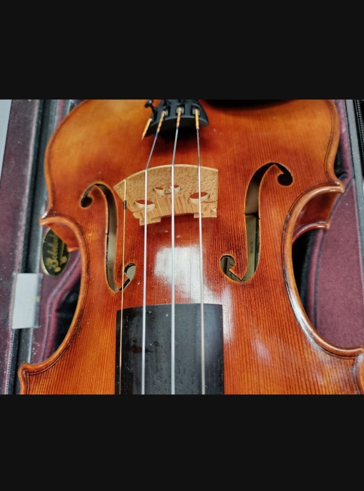 Ming Jiang Zhu Violin