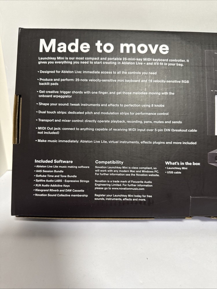 Novation Launchkey Mini Mk3 25 Mini-key Midi Keyboard Controller/Read
