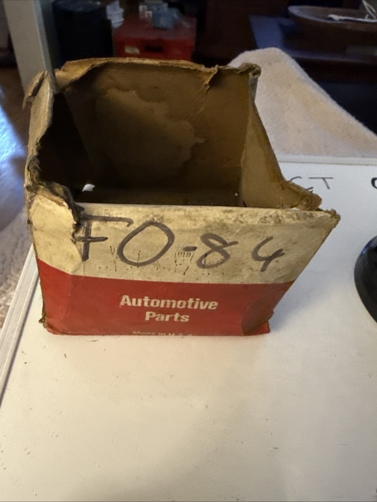 One(1) Tungsten FO-84 FO84 Distributor Cap