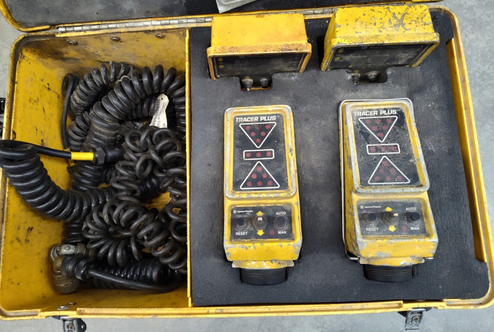 Trimble/Spectra ScreedPro Modular Control System / Grade Control