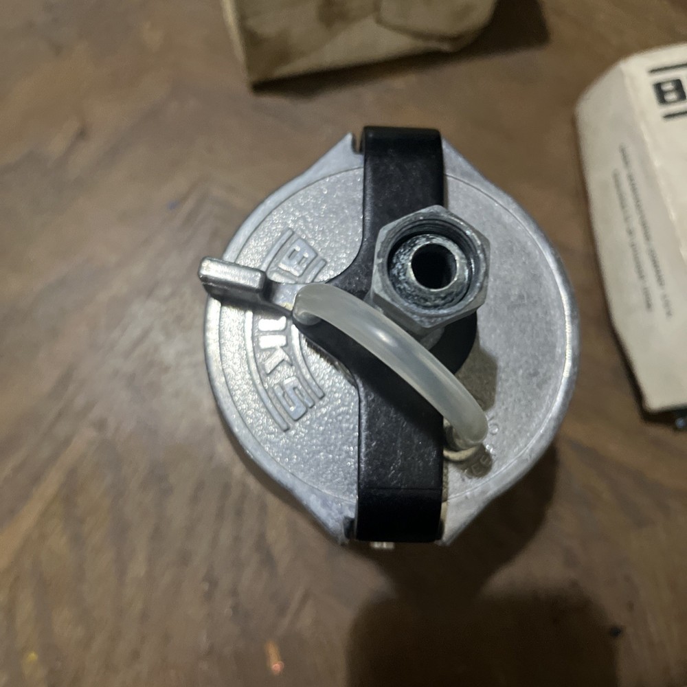 Brinks Spray Gun Model 18 And Drip Proof 2 Spray Gun Cup With Boxes