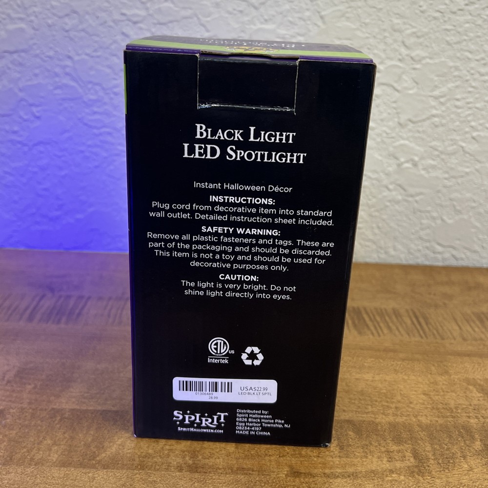 Black Light LED Spotlight Spirit Halloween 3 Function With Box