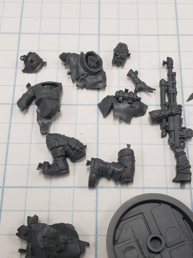 Warhammer 40k Necromunda Bits Hangers On - Dome Runner Pathfinder