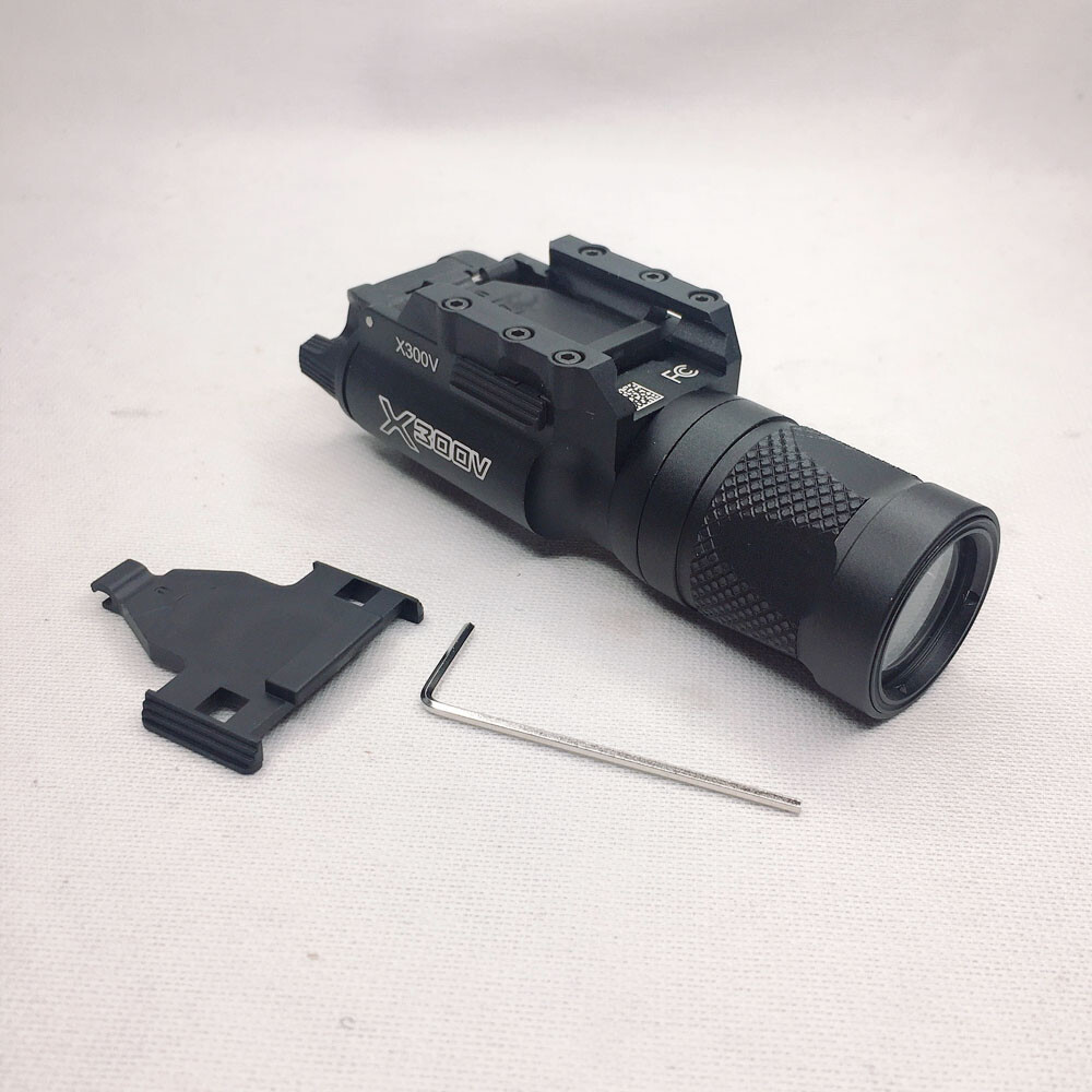 Tactica X300V Flashlight Dual-Output Flashlight Strobe Light White Shooting