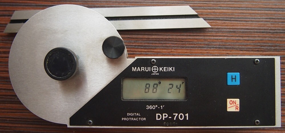 Marui Keiki Digital Protractor DP-701 1 DIV=1' Full Set