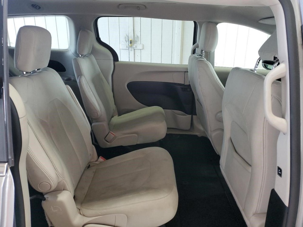 Fob/Remote Five Button Fits 17-22 PACIFICA 11915098