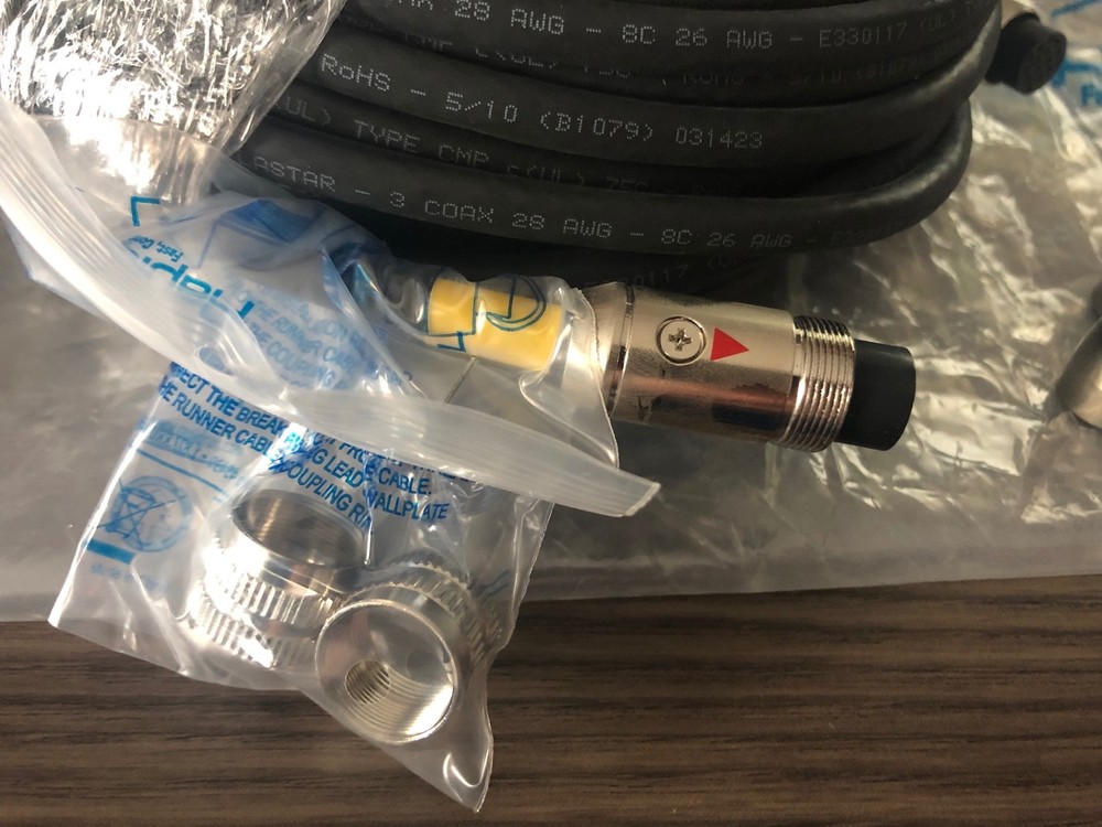 C2G (Cables 2 Go) #40753 75FT RapidRun Plenum Rated UXGA Runner Cable