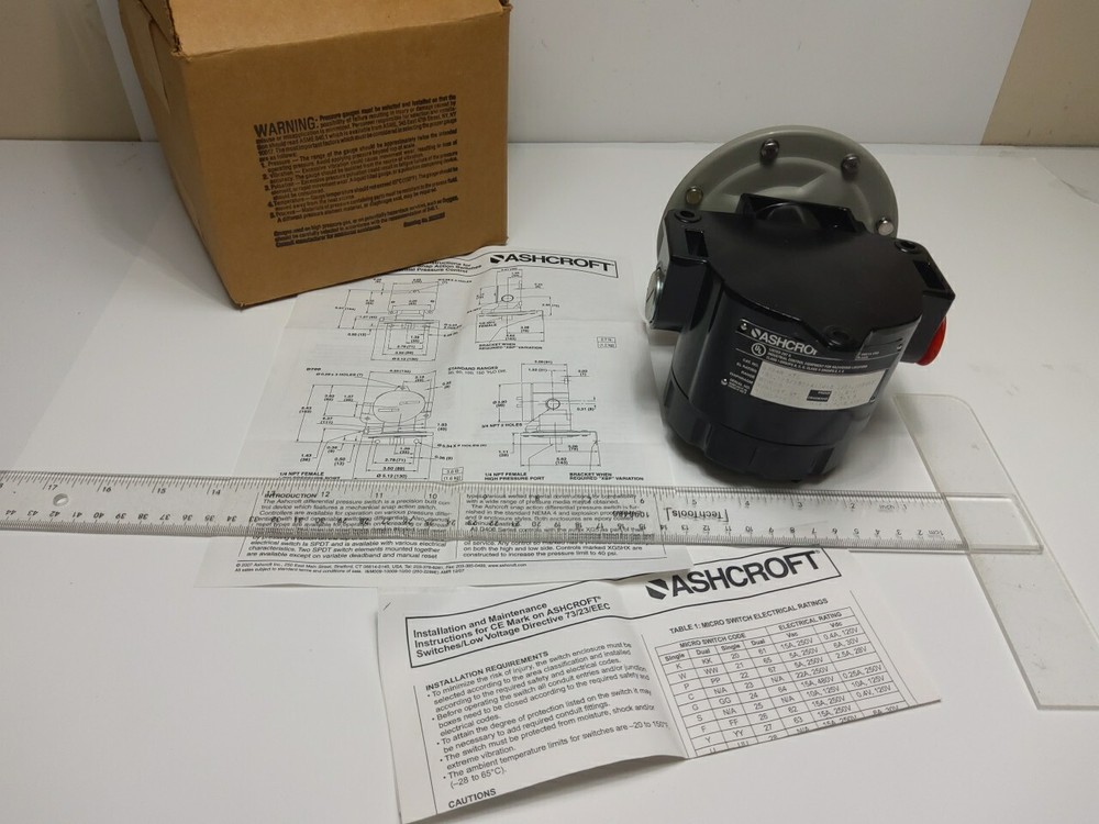 ASHCROFT D724BXTA DIFFERENTIAL PRESSURE SWITCH (NIB)