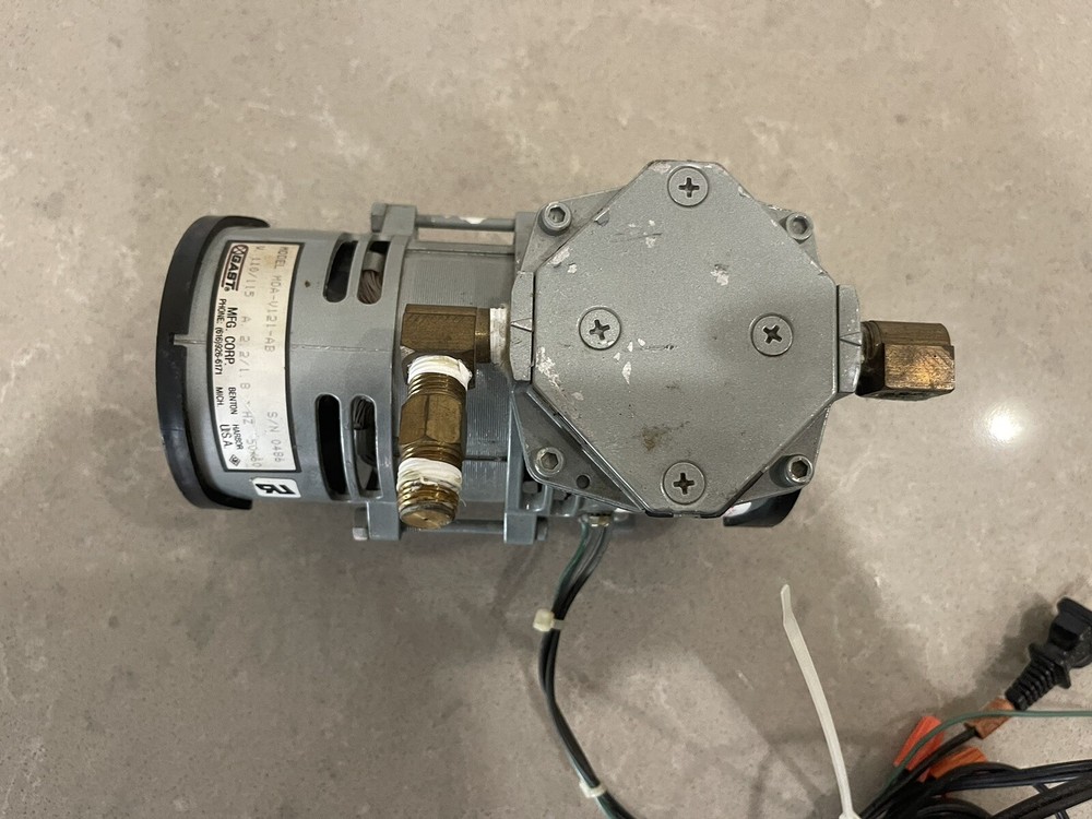 Gast Vacuum Pump Model MDA-V121-AB