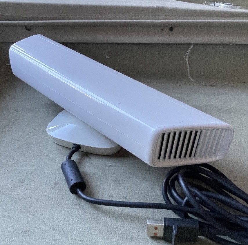 Microsoft Xbox 360 Kinect Sensor - White - Tested Working