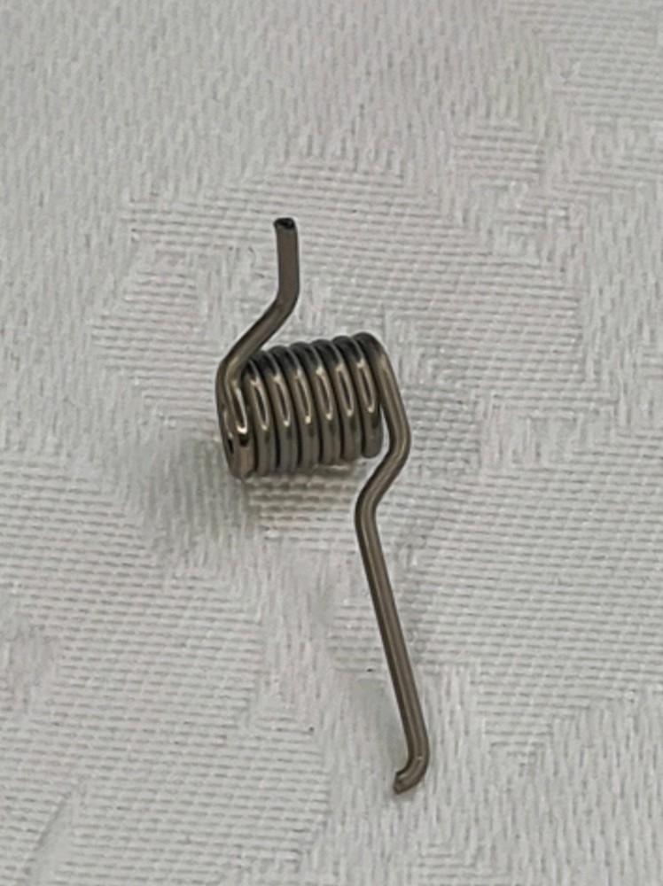 1 x New Thorens Lighter Single Claw Main Spring