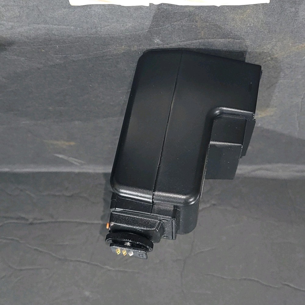 Quantaray Q280AF Model C Automatic Electronic Flash. Mint In Box.