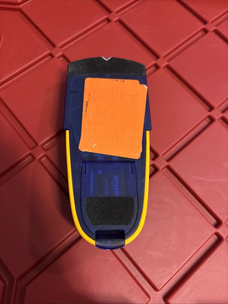 Zircon StudSensor™ L70 OneStep Center-Finding Stud Finder