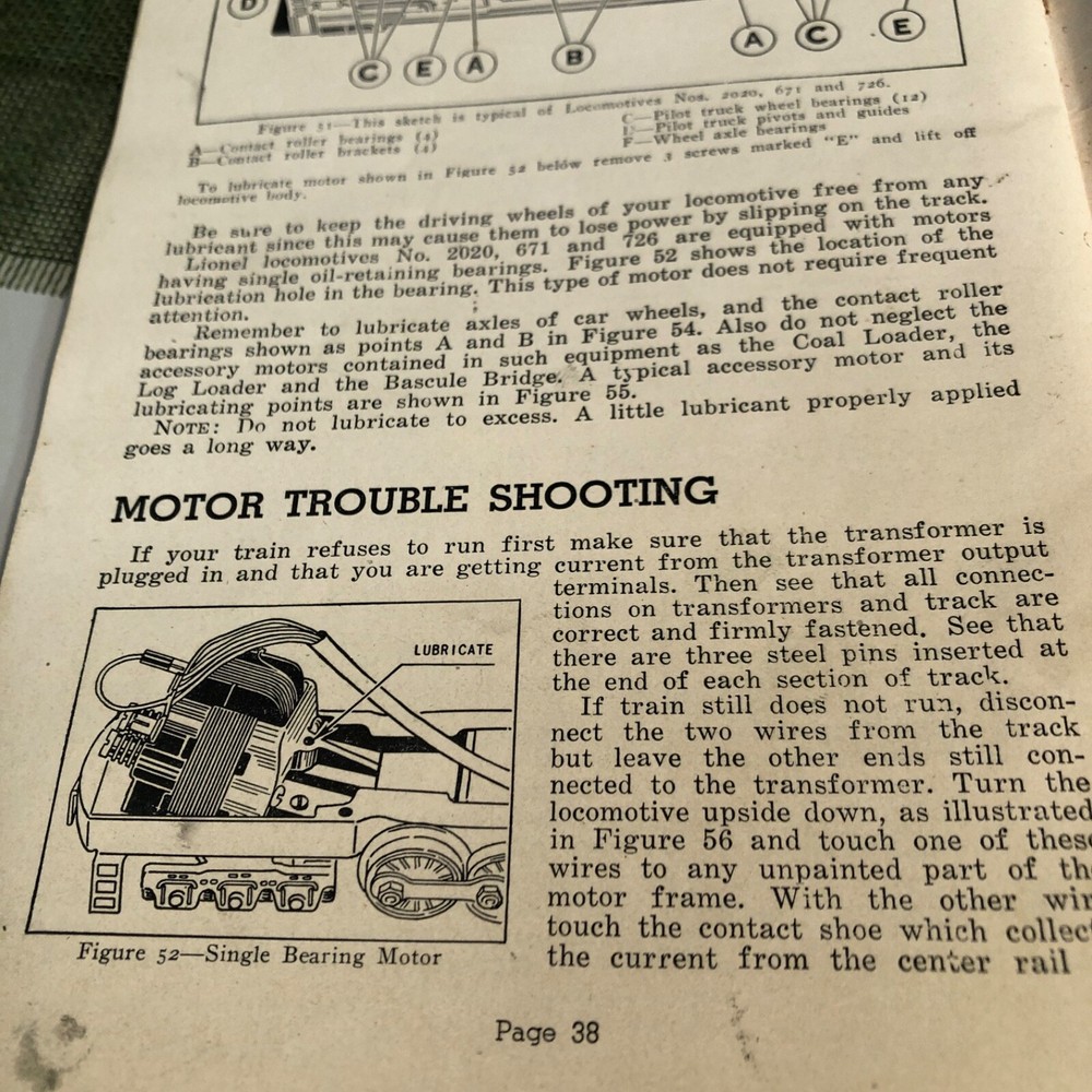1947 INSTRUCTIONS for assembling and operating LIONEL TRAINS ~ 40 pages(664)