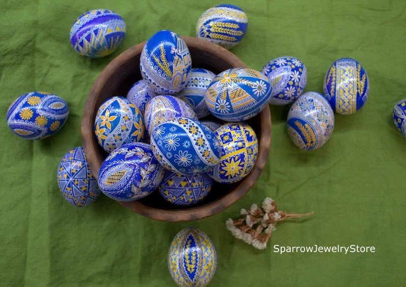 Handmade Easter eggs Easter ornaments Handpainted Easter decor Ukraine Pysanka