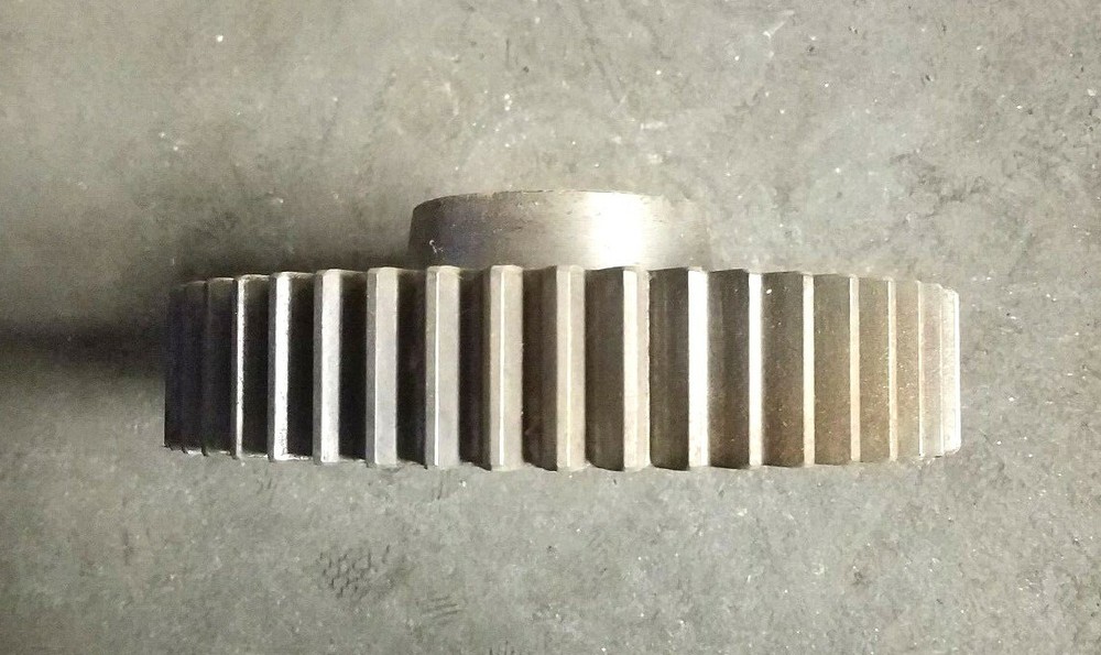 SPICER DANA COUNTERSHALF DRIVE GEAR 9719667