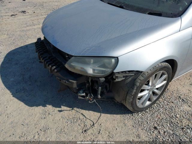 Fuse Box Engine Compartment Fits 12-16 EOS 4962054