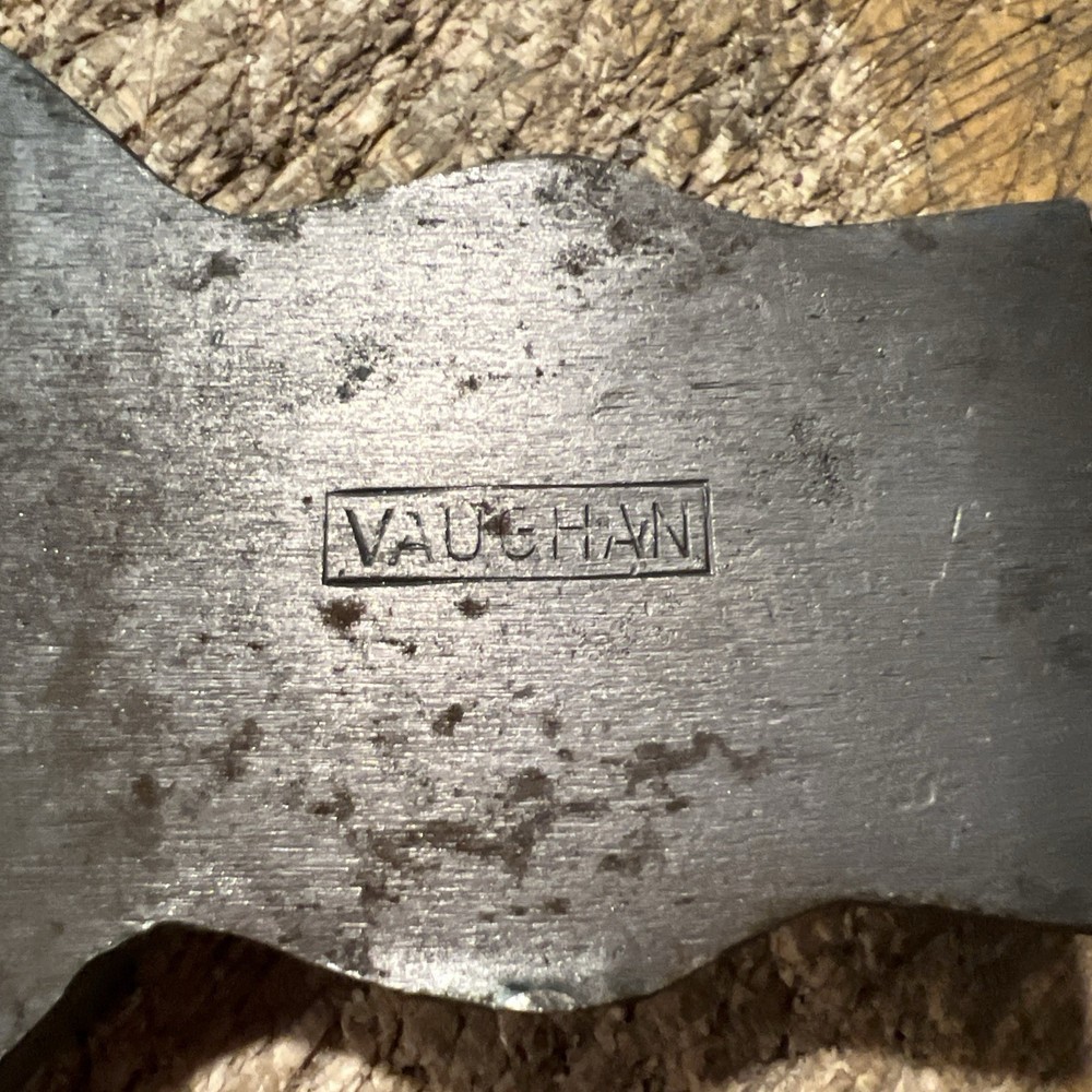 HEWING vintage Axe Hatchet VAUGHAN￼