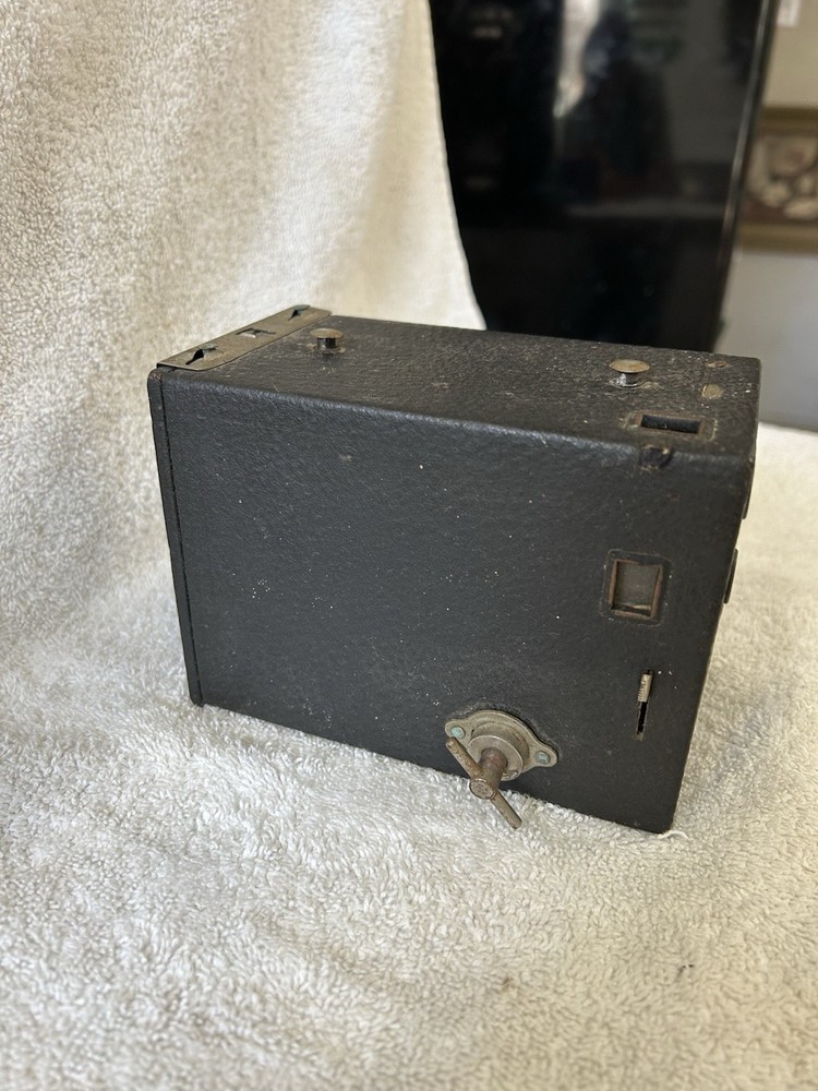 Eastman Kodak No. 2A Model B Brownie Box Camera