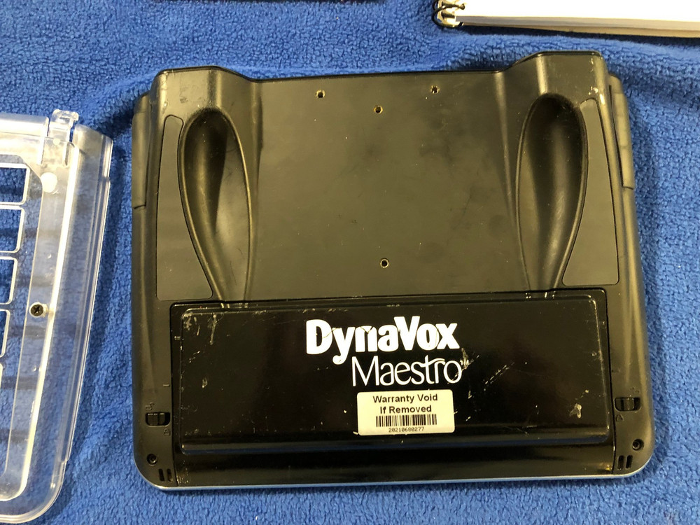 DynaVox Maestro Series 5 Communication Device W/Series 5 Speaking Software