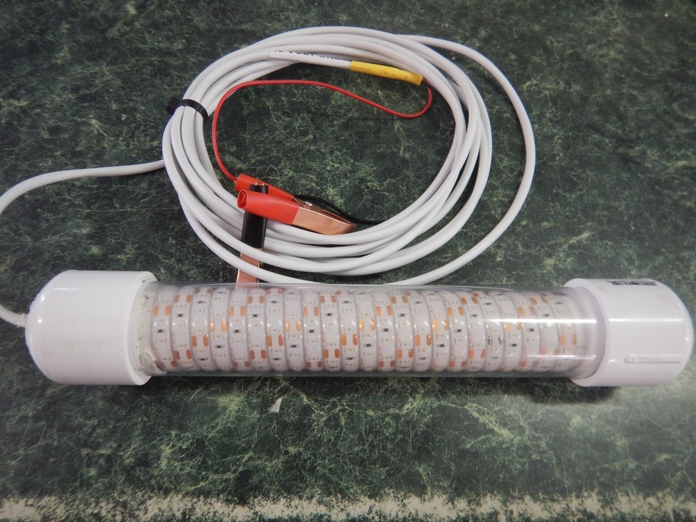 Green Submersible Fishing Light  12Volt LED