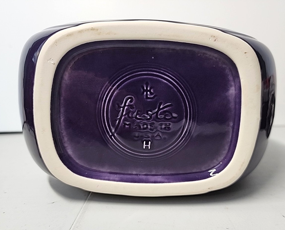 Fiestaware Retired Plum Disk Pitcher Large 2 Quart Homer Laughlin China Co.