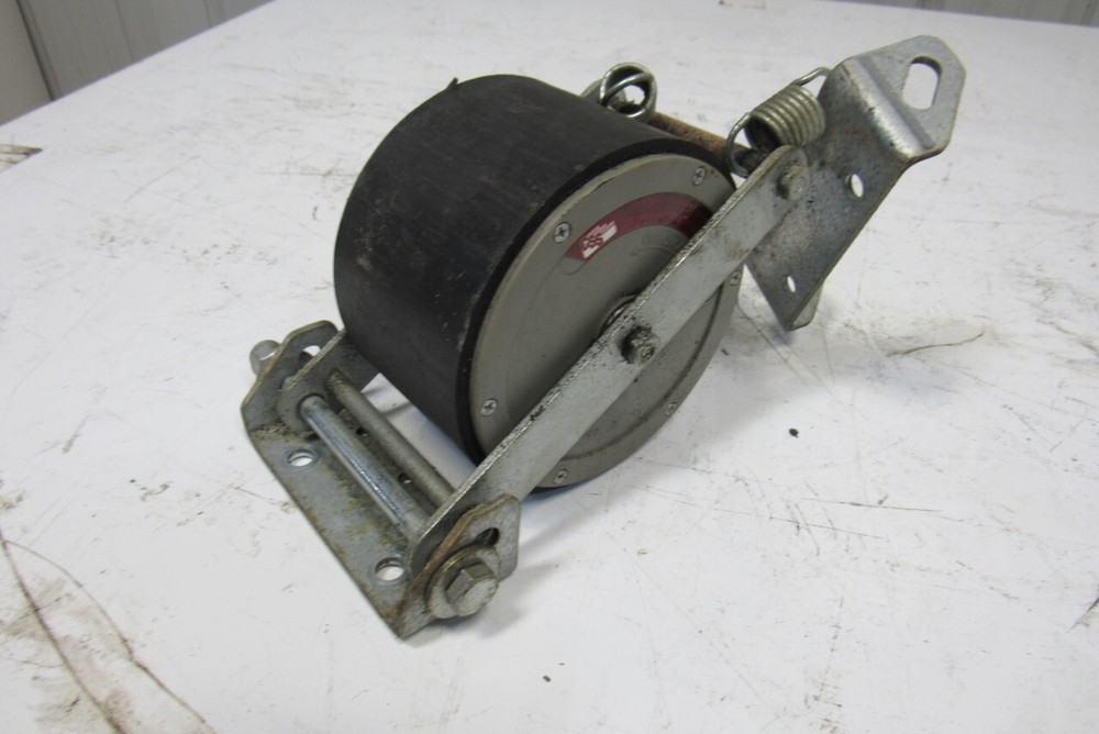 Creative Storage Systems 040805 5" OD Pallet Flow Speed Controller Roller