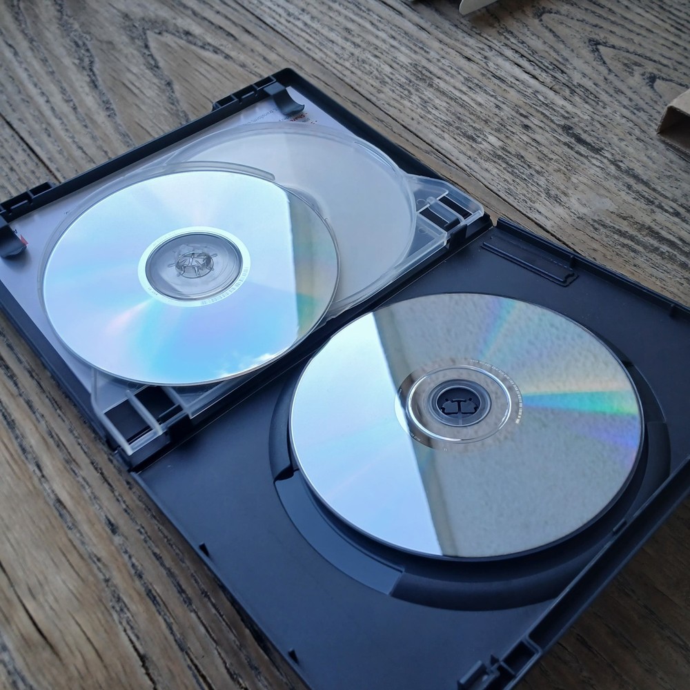 Adobe Premiere Elements for Windows XP PC CD-ROM Video Editing Software