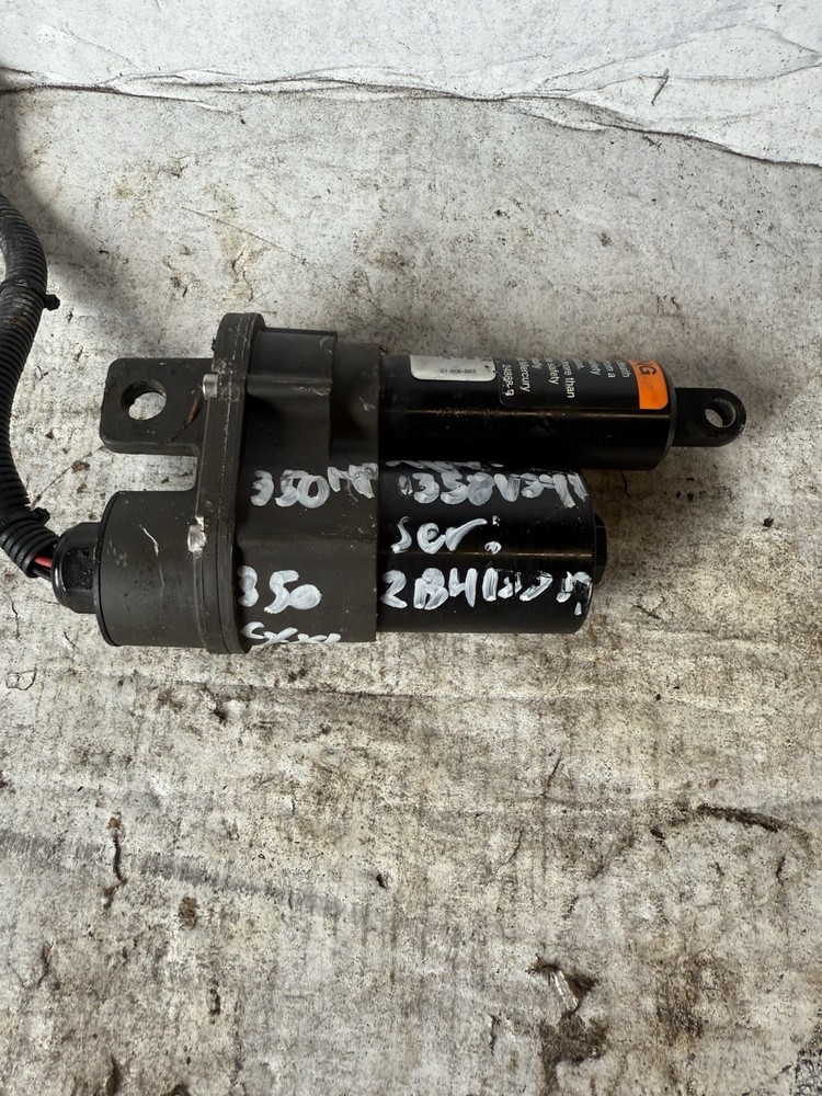 Mercury  Verado 4 Stroke Shift Actuator Assembly 8M0048114