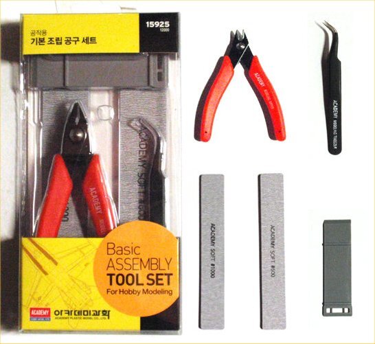 Basic Assembly Tool Set: Sprue Cutter, Bent Tweezers, Sandpaper, Part Separator