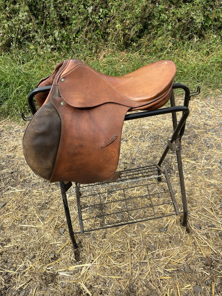 Stübben English Saddle