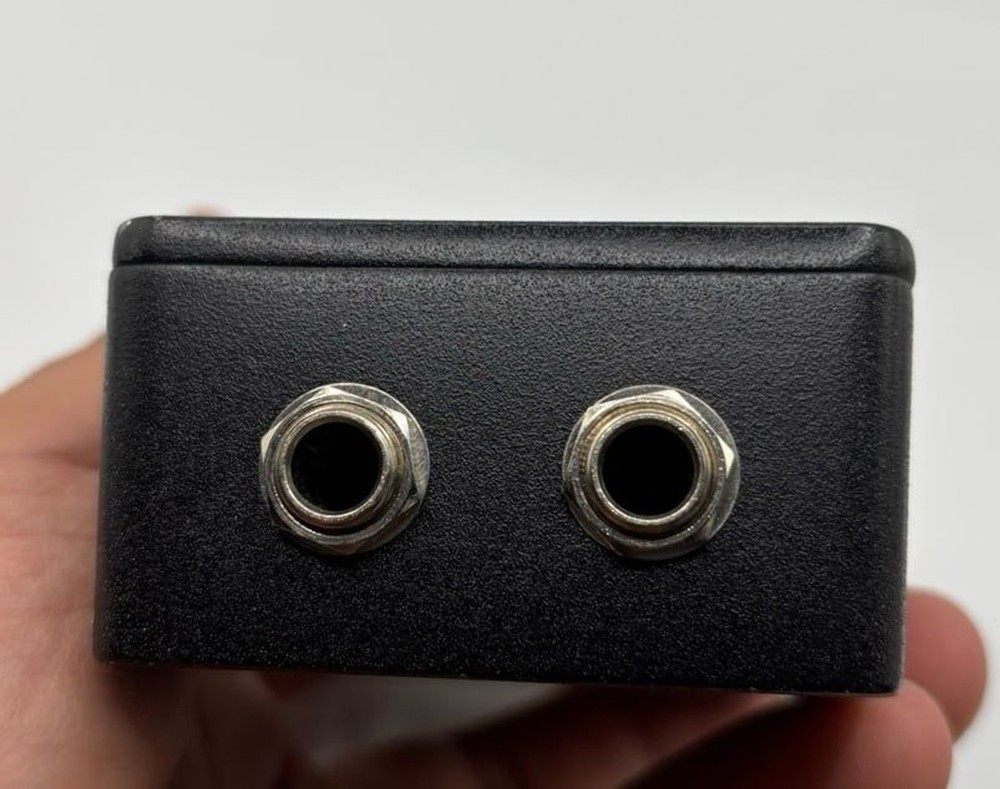 Behringer Ultra-DI DI400P High Performance Passive Direct Injection Box