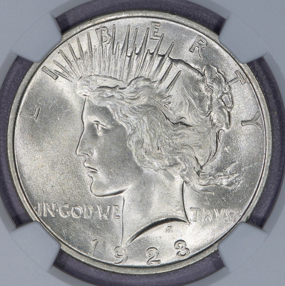 1923 Peace Dollar $1 NGC MS64