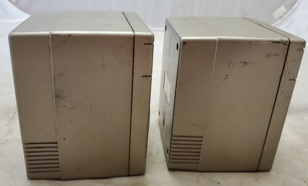 Regent Micro 2 Way Speaker System with Amplifier Model No. 5200