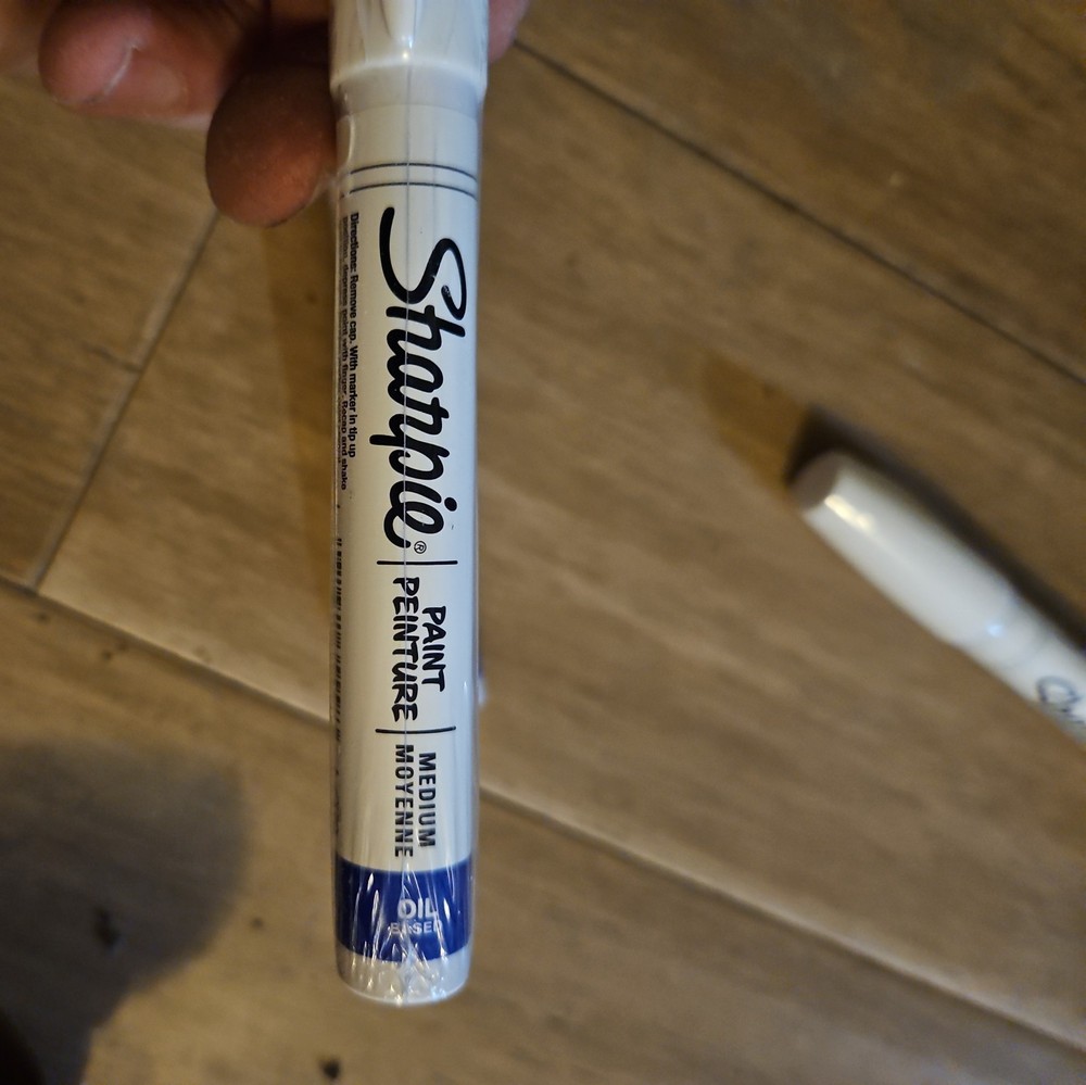 Sharpie Oil-Based Paint Markers, Medium Point, White, 2 Pack