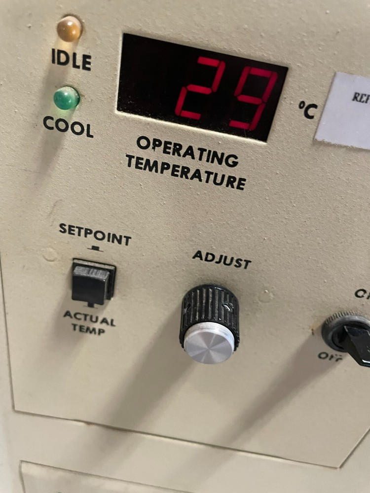 Neslab CoolFlow CFT-75 Refrigerated Recirculator Chiller