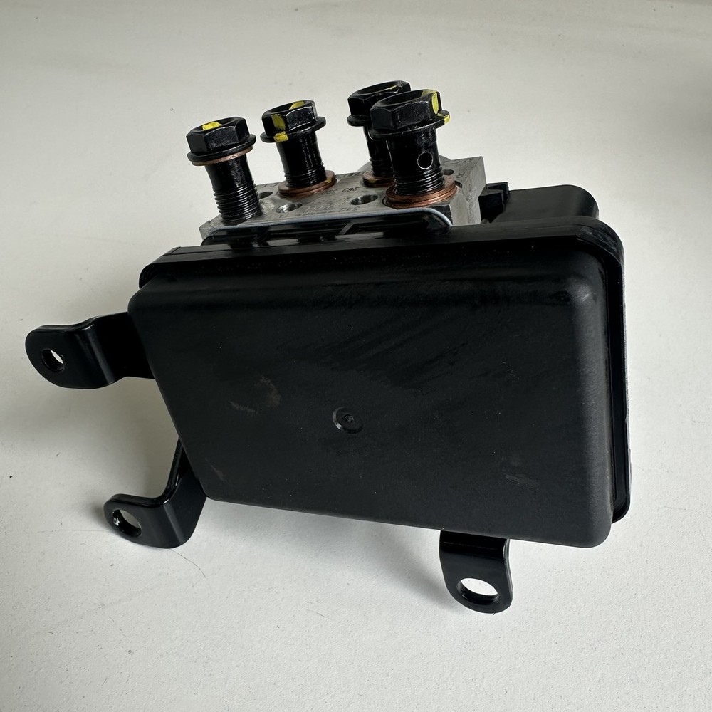 Ducati Scrambler 800 2022 ABS brake pump block controller modulator 54240961A