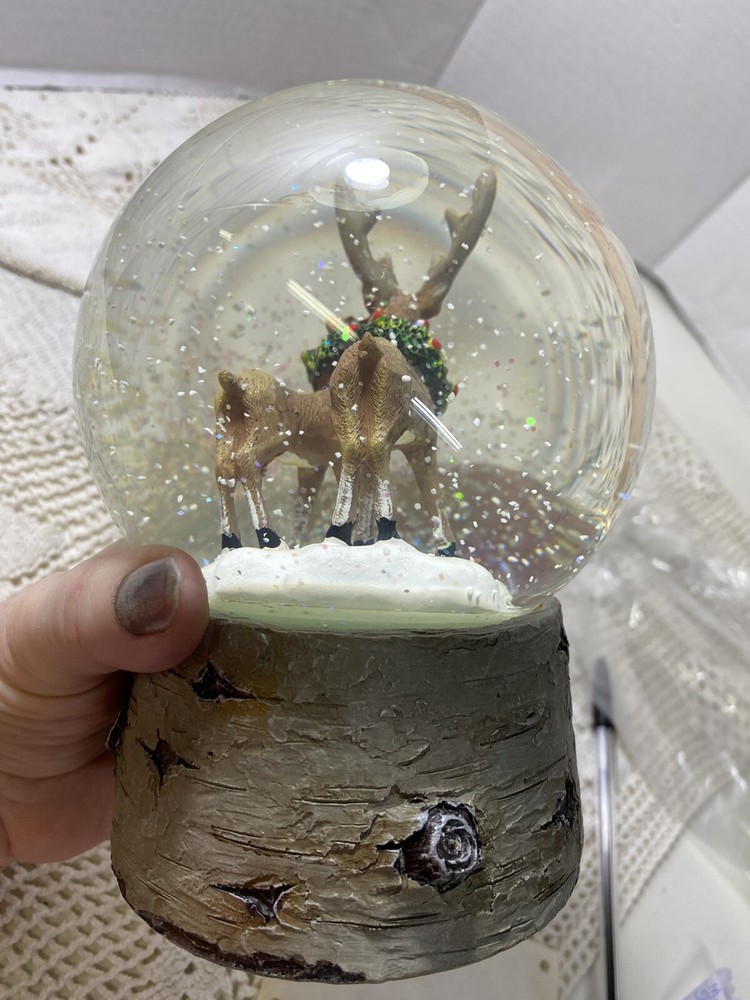 Martha Stewart 7” Stag&doe Snowglobe Musical Pristine E75