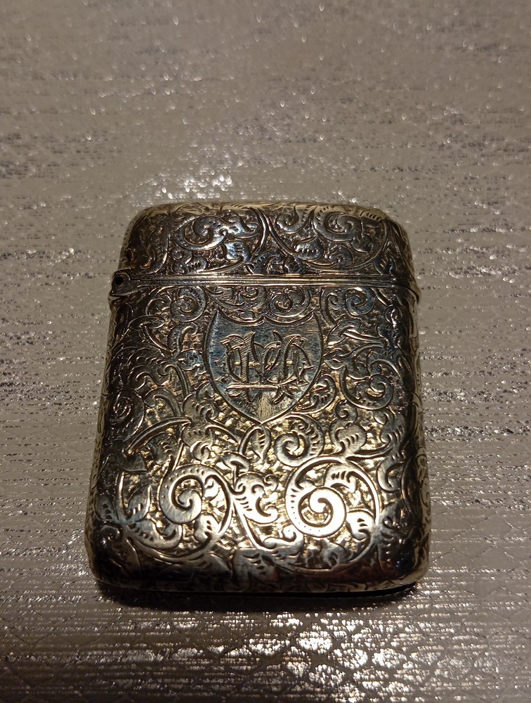 SOLID SILVER VESTA JOSEPH WHITTEN 1887 CLEAR HALLMARKS.