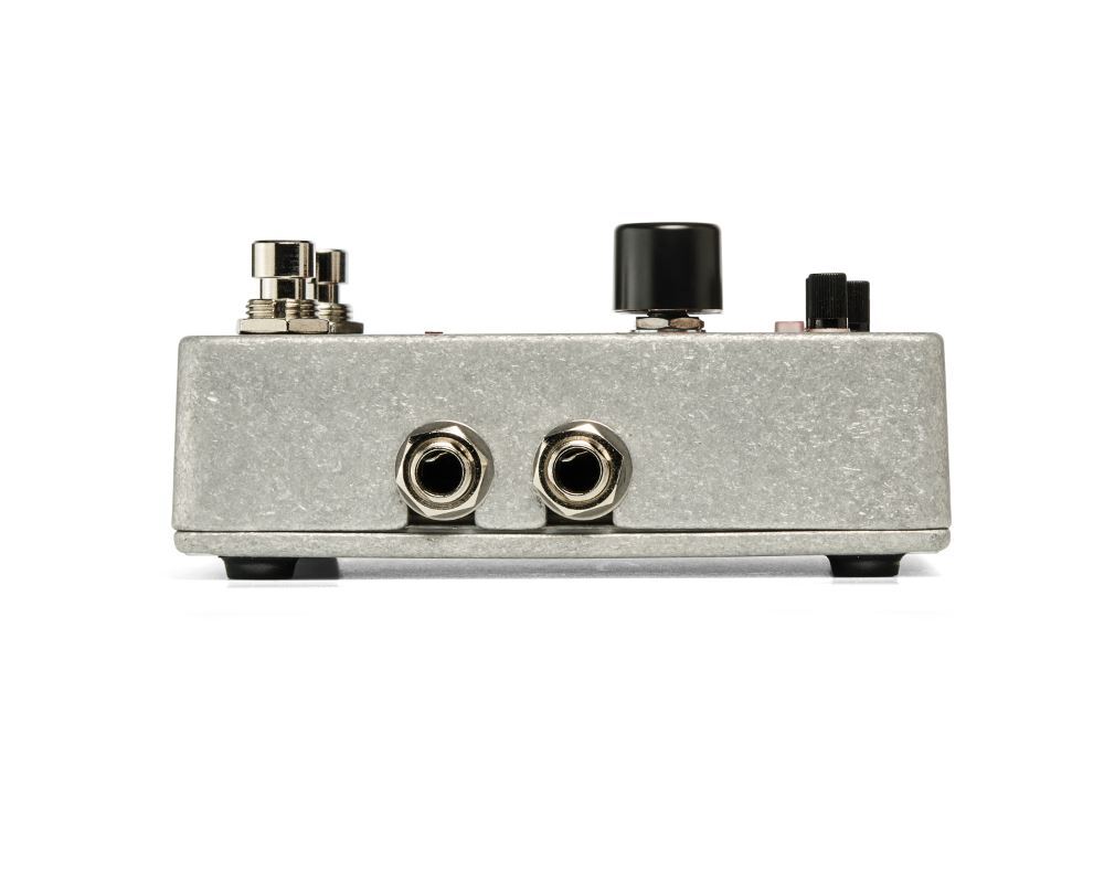 Electro-Harmonix Attack Delay Tape Reverse Simulator pedal