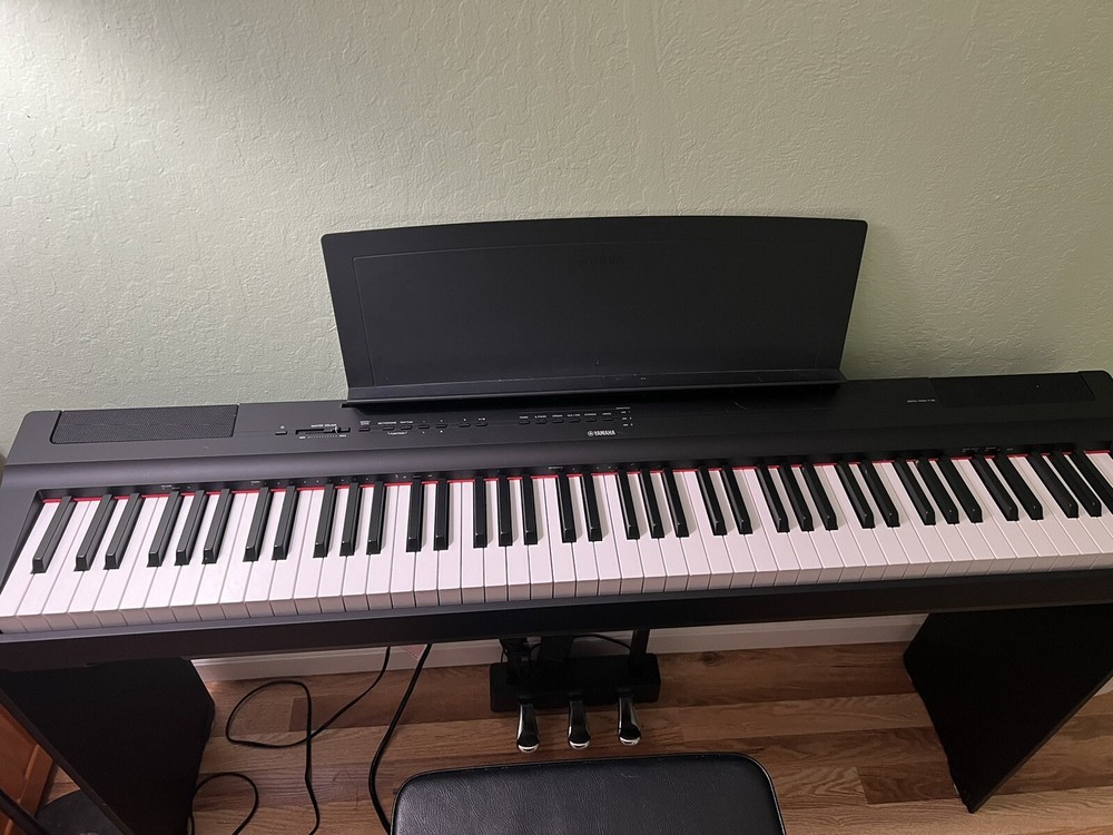 Yamaha P125B Digital Piano - Black