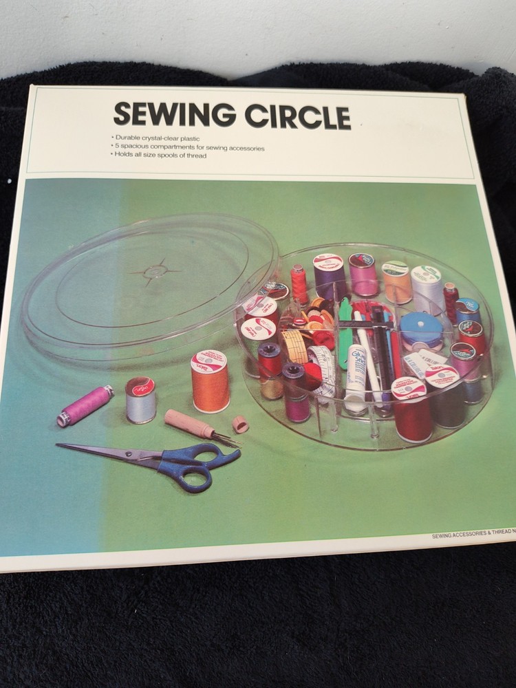 VTG NIB Sewing Circle Plastic Organizer